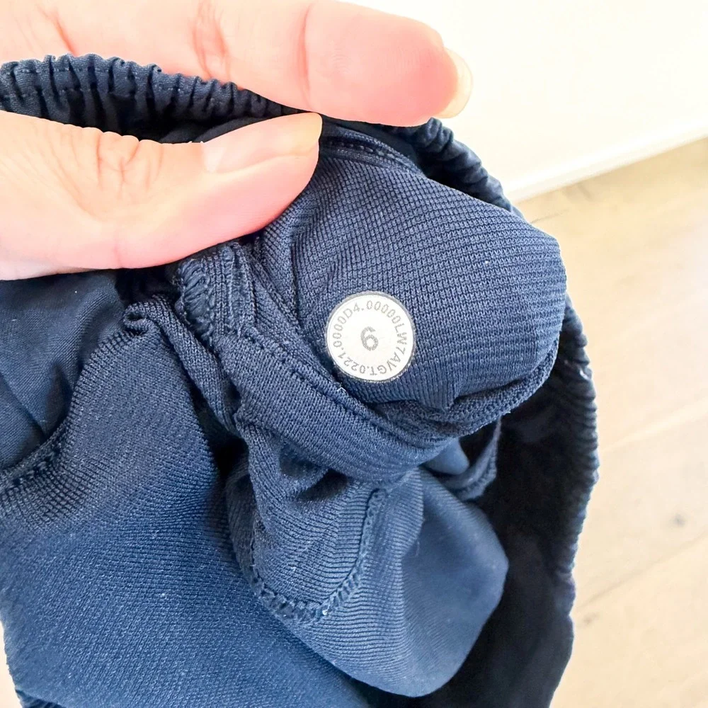 Lululemon Hotty Hot Shorts 4
